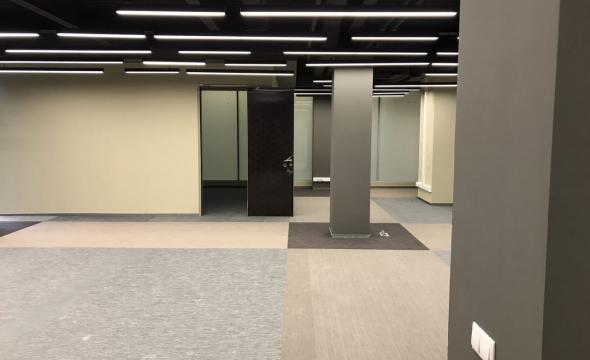 Аренда офиса 2700 квадратных метров
